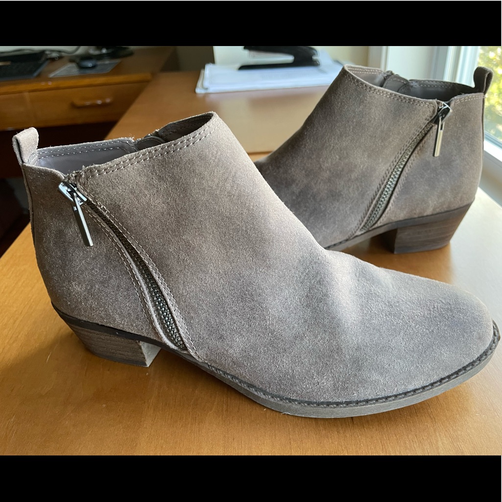 Pristine Condition Booties